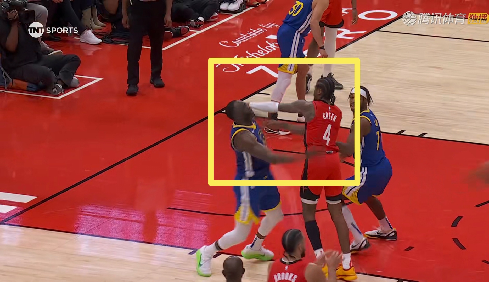 巴特勒意外战胜MAD,锐不可当引爆全场! 巴特勒意外战胜MAD,锐不可当引爆全场!